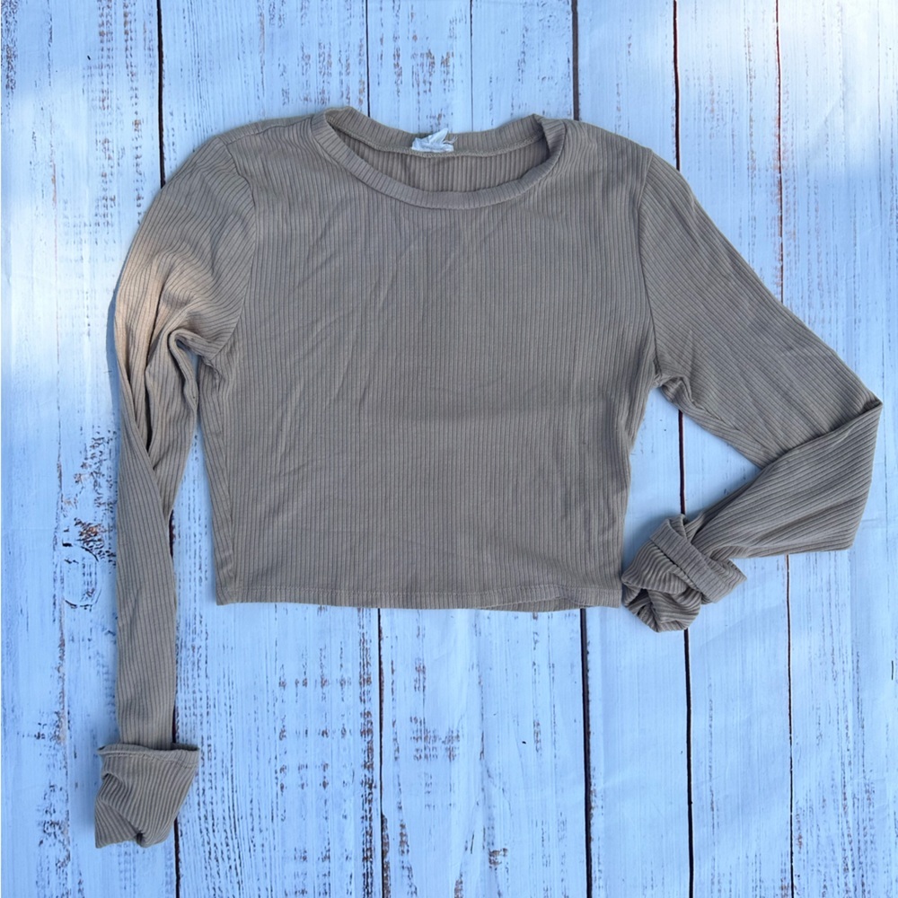 Women’s Long Sleeve Top